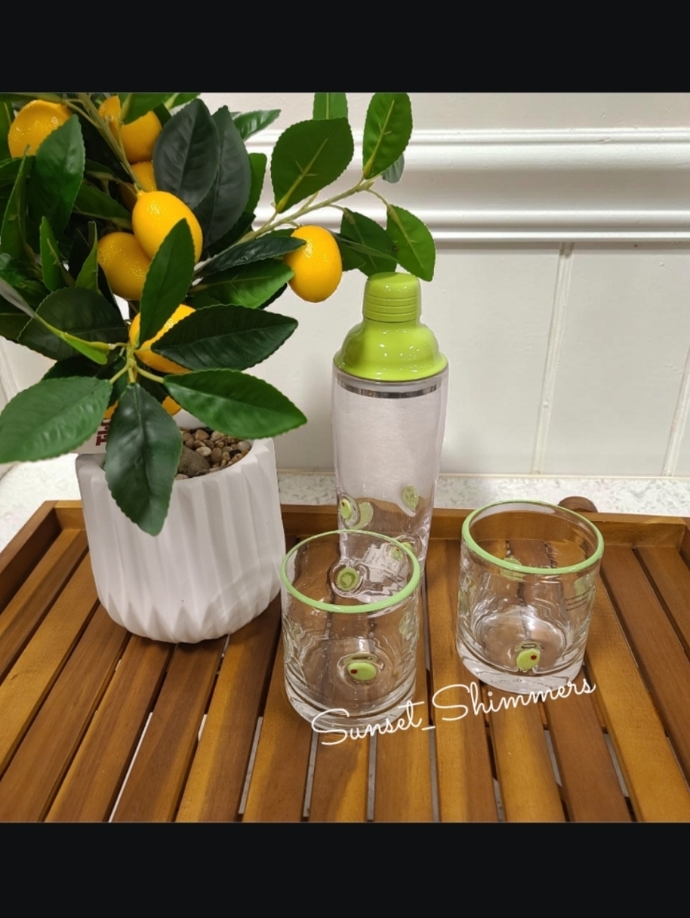 3pc Anthropologie Style Green Olive Lampwork Old Fashioned Icon Glasses & Shaker